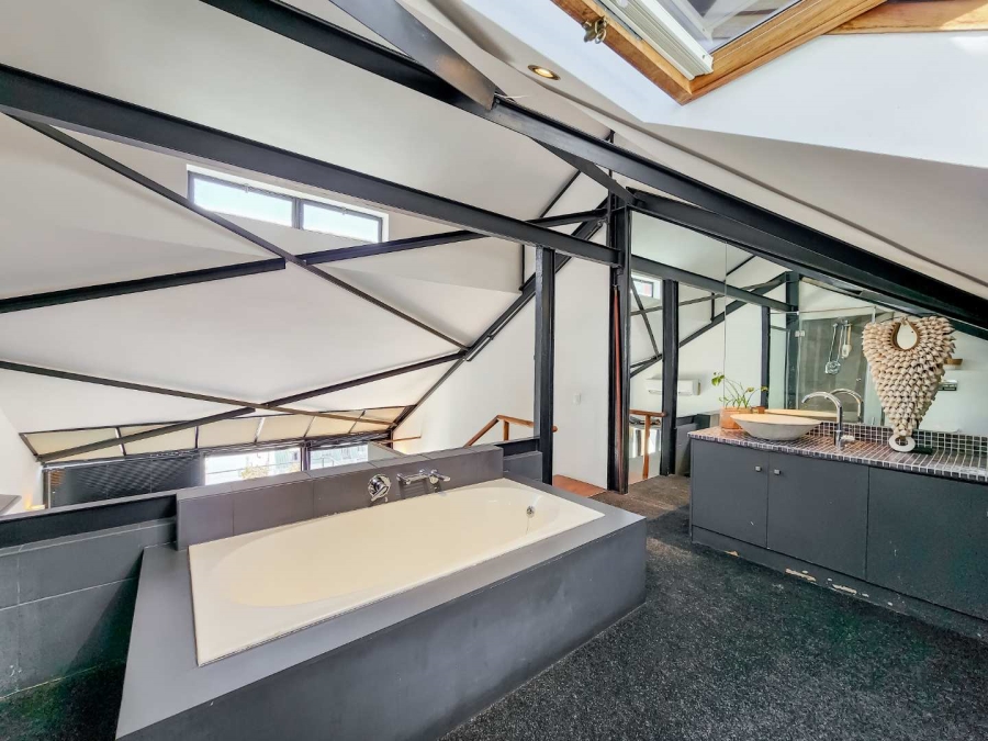 3 Bedroom Property for Sale in Cape Town City Centre Western Cape